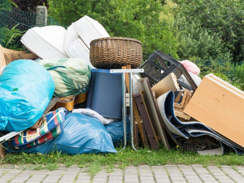 Házhoz menő lomtalanítás DTKH Ügyfeleknek