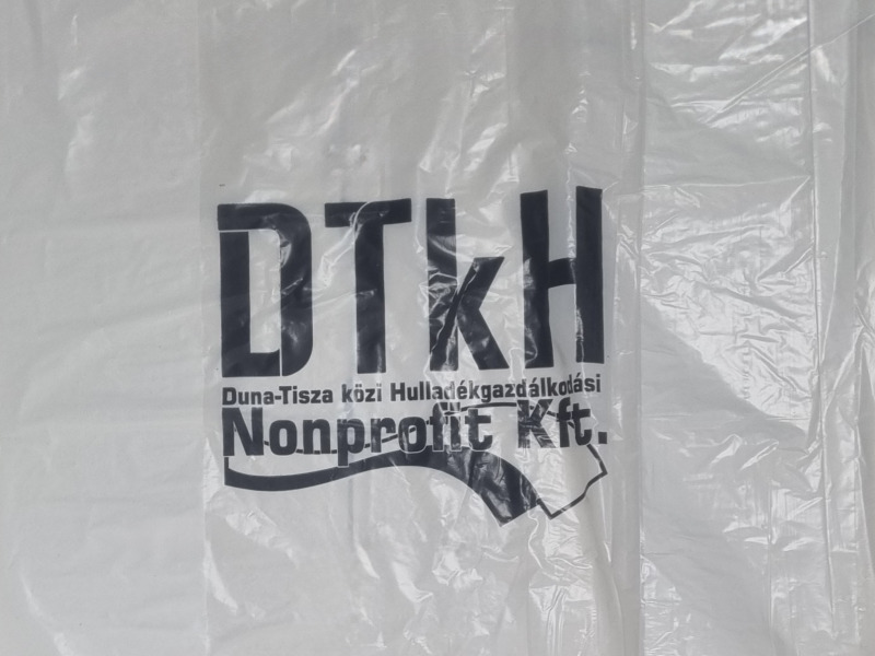 Többlethulladékos zsákértékesítés